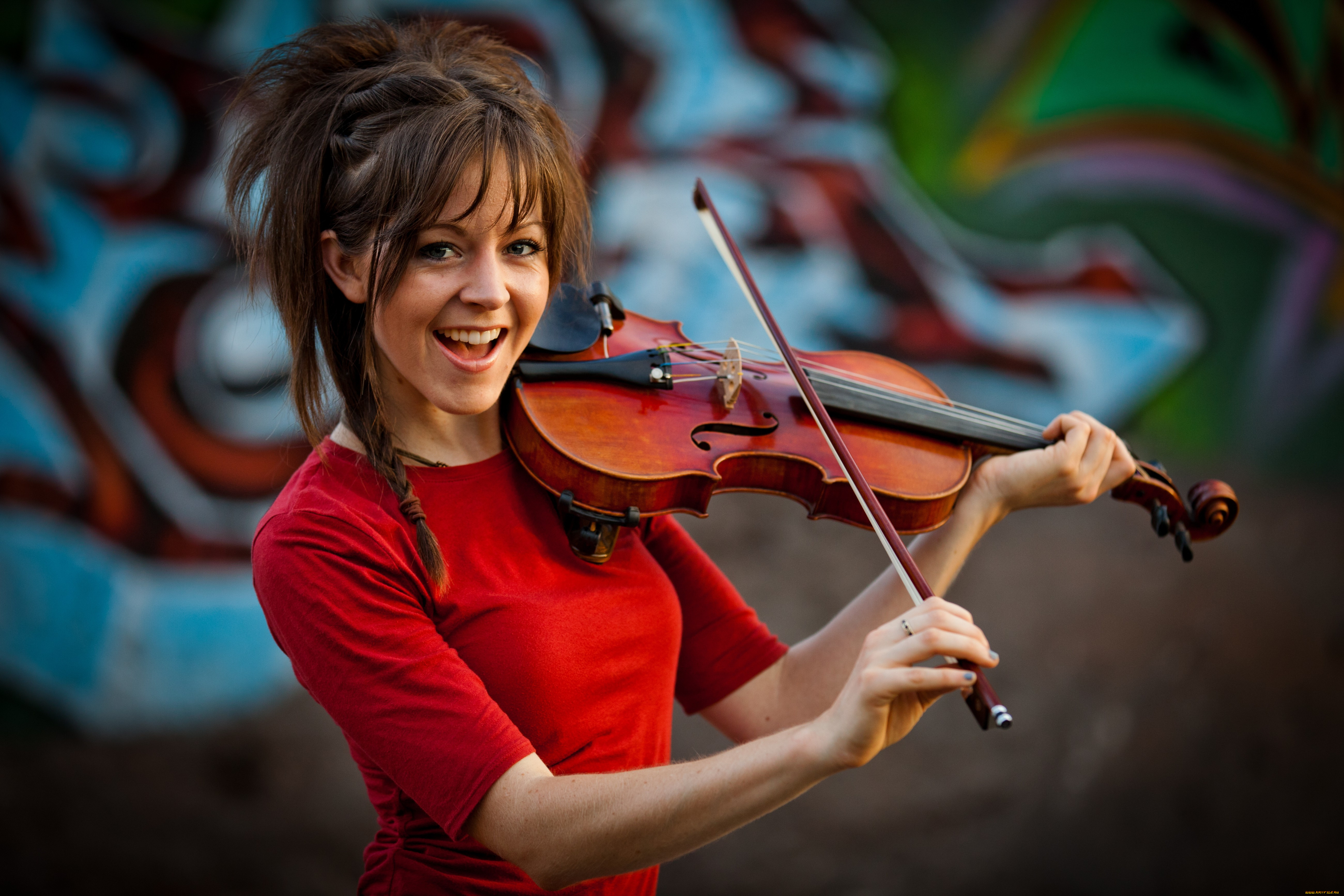 Красивые современные песни. Линдси Стирлинг 2020. Скрипачка Lindsey Stirling. Джейн Стирлинг. Мари Самуэльсон скрипачка.